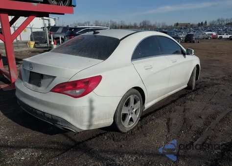 2017 Mercedes-Benz Cla 250 z USA, uszkodzony, nr VIN WDDSJ4EB6HN457908